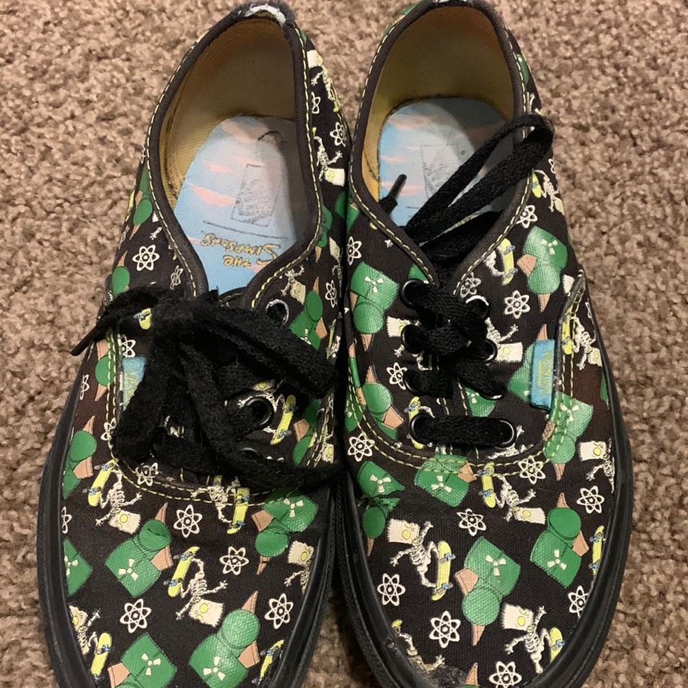 Vans. Girls. Bart Simpson